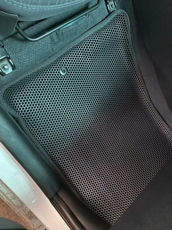 Коврики EVA 3D с бортами Kia Rio III Седан Коврики EVA 3D с бортами Kia Rio III Седан